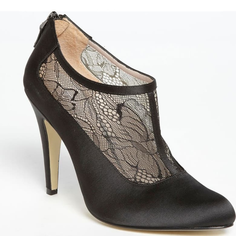 Glint ‘Glam’ Satin & Lace Bootie, Size 10.5